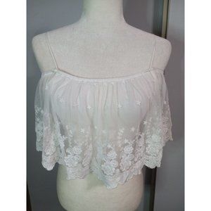 Ontheland Small White Lace Lined Crop Boho Sexy Feminine Top